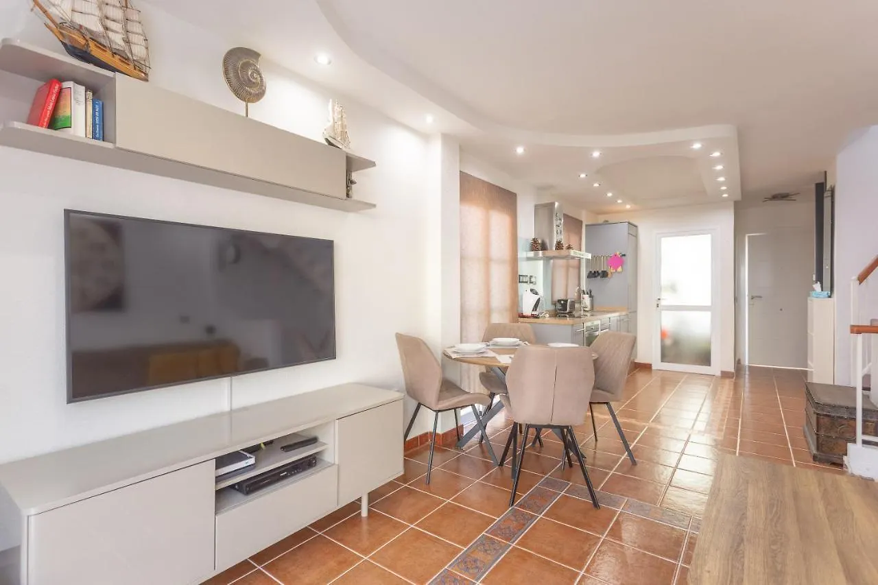 Aqua Vista 2 Bed Penthouse With Great Views Apartment Callao Salvaje Spain